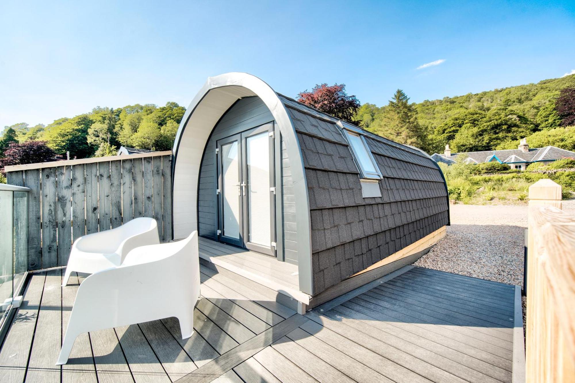 & Lochside Pods Hotel 3*